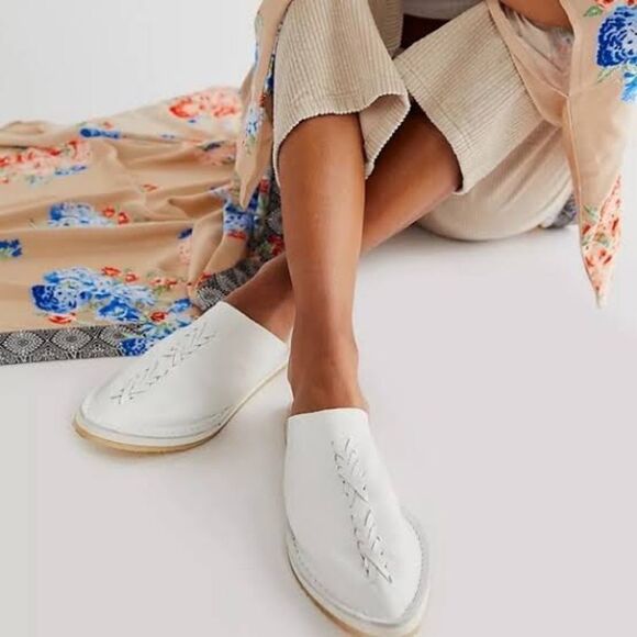 New Free People x FP Collection Nova Flat Size 39 New - Picture 1 of 9